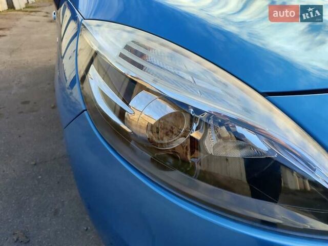 Синий Рено Гранд Сценик, объемом двигателя 1.6 л и пробегом 209 тыс. км за 9800 $, фото 14 на Automoto.ua