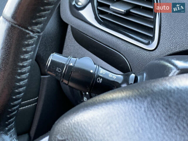 Синій Рено Гранд Сценік, об'ємом двигуна 1.6 л та пробігом 311 тис. км за 9155 $, фото 43 на Automoto.ua