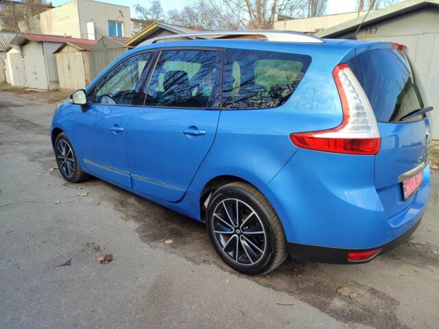 Синий Рено Гранд Сценик, объемом двигателя 1.6 л и пробегом 209 тыс. км за 9650 $, фото 4 на Automoto.ua