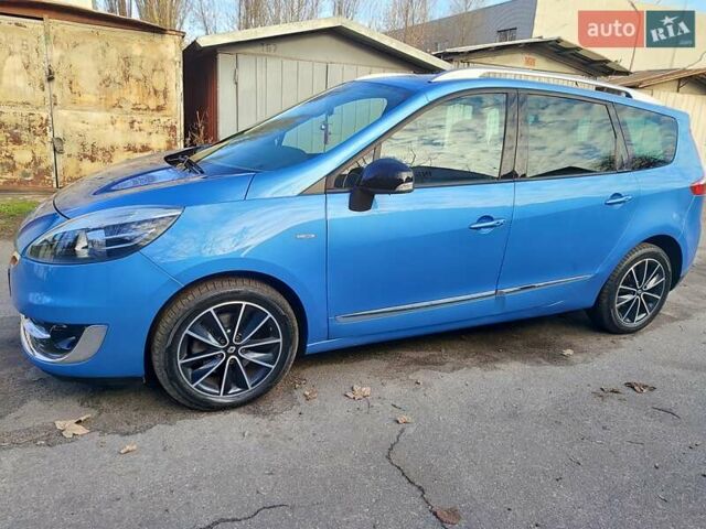 Синий Рено Гранд Сценик, объемом двигателя 1.6 л и пробегом 209 тыс. км за 9800 $, фото 2 на Automoto.ua