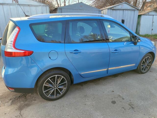 Синий Рено Гранд Сценик, объемом двигателя 1.6 л и пробегом 209 тыс. км за 9650 $, фото 7 на Automoto.ua