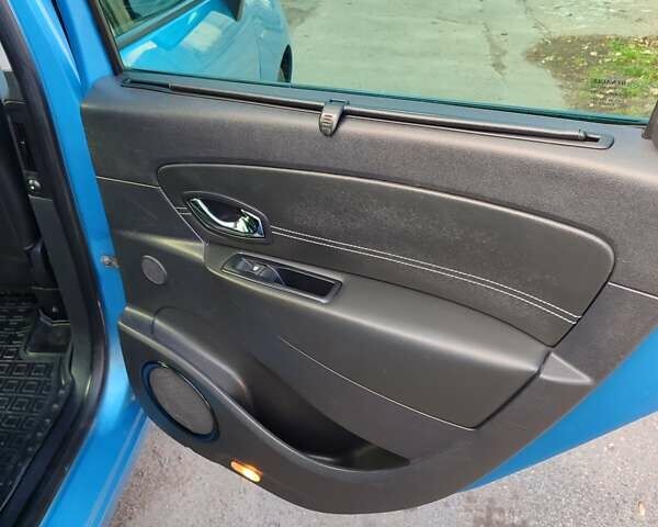 Синий Рено Гранд Сценик, объемом двигателя 1.6 л и пробегом 209 тыс. км за 9800 $, фото 36 на Automoto.ua