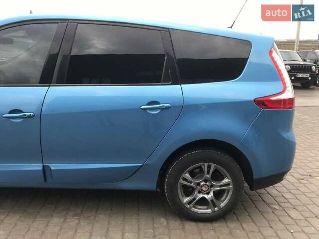 Синий Рено Гранд Сценик, объемом двигателя 1.5 л и пробегом 182 тыс. км за 9850 $, фото 16 на Automoto.ua