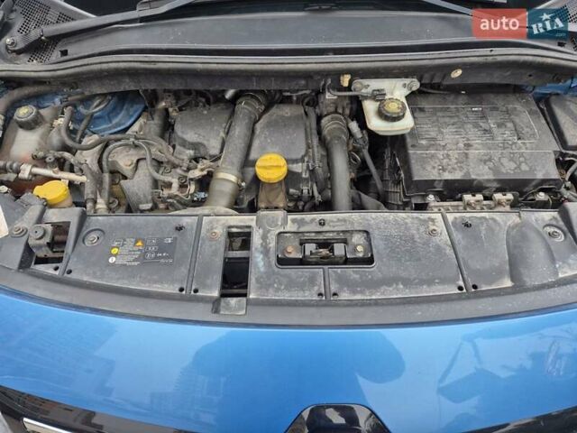 Синий Рено Гранд Сценик, объемом двигателя 1.5 л и пробегом 181 тыс. км за 9300 $, фото 3 на Automoto.ua