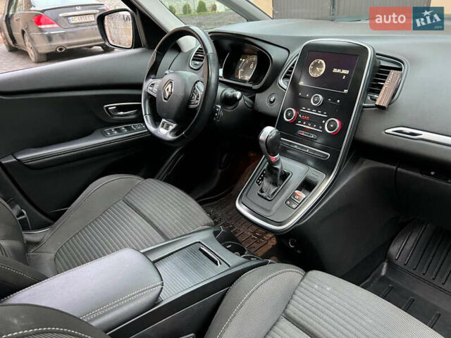 Синий Рено Гранд Сценик, объемом двигателя 1.5 л и пробегом 266 тыс. км за 13800 $, фото 17 на Automoto.ua