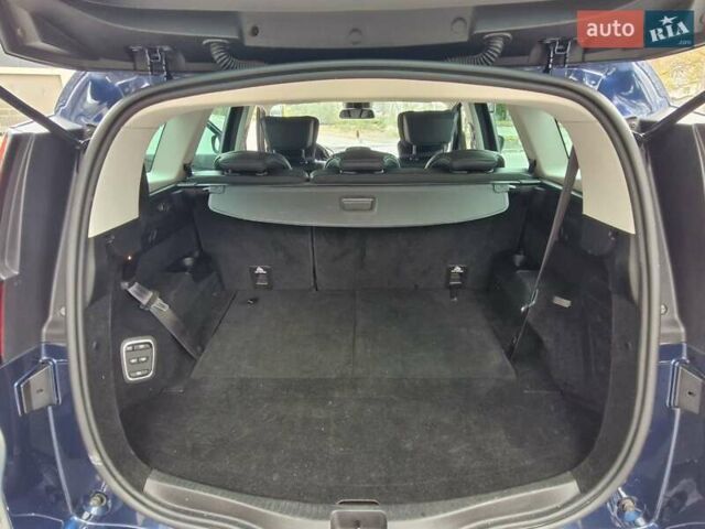 Синий Рено Гранд Сценик, объемом двигателя 1.46 л и пробегом 235 тыс. км за 15499 $, фото 36 на Automoto.ua