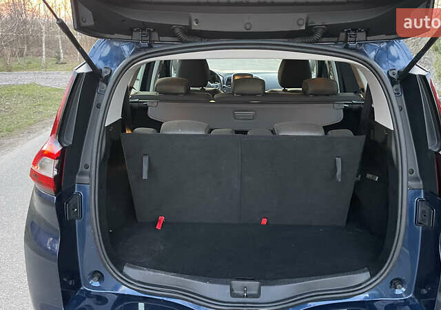 Синий Рено Гранд Сценик, объемом двигателя 1.5 л и пробегом 192 тыс. км за 15500 $, фото 27 на Automoto.ua