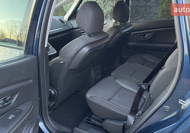 Синий Рено Гранд Сценик, объемом двигателя 1.5 л и пробегом 192 тыс. км за 15500 $, фото 20 на Automoto.ua