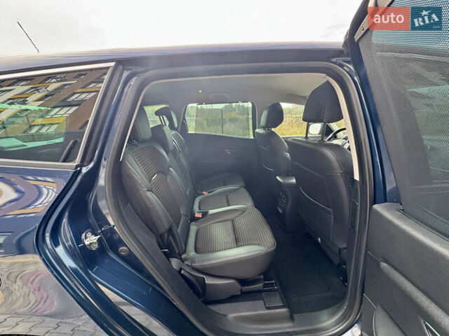 Синій Рено Гранд Сценік, об'ємом двигуна 1.7 л та пробігом 233 тис. км за 15800 $, фото 28 на Automoto.ua