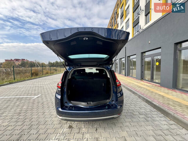 Синій Рено Гранд Сценік, об'ємом двигуна 1.7 л та пробігом 233 тис. км за 15800 $, фото 14 на Automoto.ua