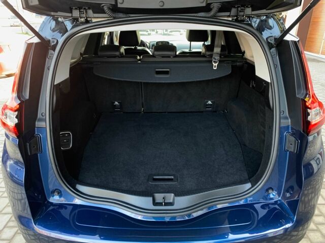 Синій Рено Гранд Сценік, об'ємом двигуна 1.7 л та пробігом 137 тис. км за 17499 $, фото 13 на Automoto.ua