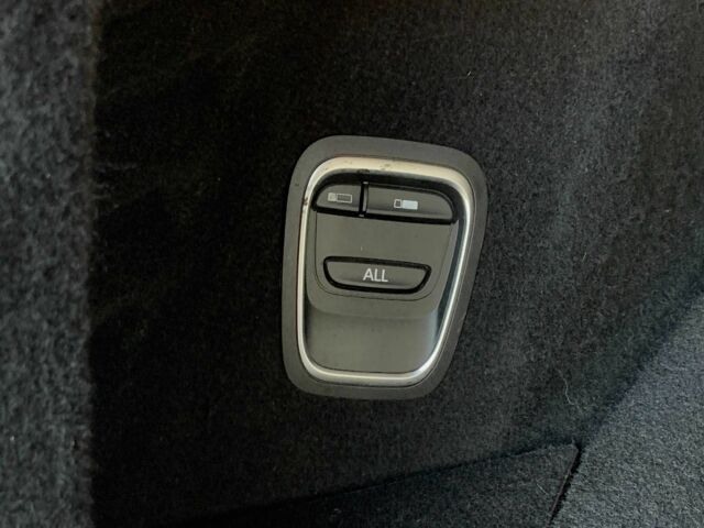 Синій Рено Гранд Сценік, об'ємом двигуна 1.7 л та пробігом 137 тис. км за 17499 $, фото 14 на Automoto.ua