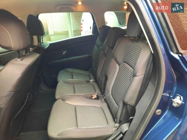 Синий Рено Гранд Сценик, объемом двигателя 1.7 л и пробегом 169 тыс. км за 16250 $, фото 23 на Automoto.ua