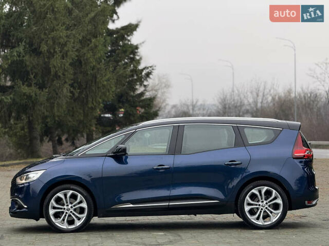 Синий Рено Гранд Сценик, объемом двигателя 1.75 л и пробегом 215 тыс. км за 15400 $, фото 7 на Automoto.ua