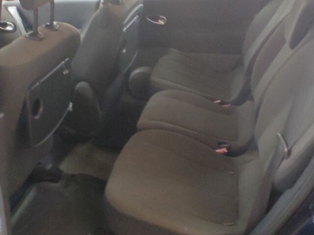 Синий Рено Гранд Сценик, объемом двигателя 1.5 л и пробегом 370 тыс. км за 4000 $, фото 7 на Automoto.ua