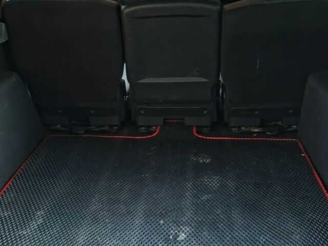 Синий Рено Гранд Сценик, объемом двигателя 1.6 л и пробегом 260 тыс. км за 5500 $, фото 7 на Automoto.ua