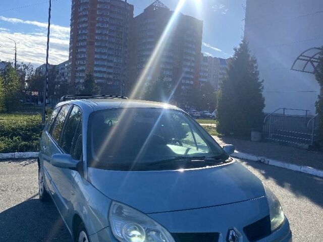 Синий Рено Гранд Сценик, объемом двигателя 2 л и пробегом 226 тыс. км за 4550 $, фото 7 на Automoto.ua