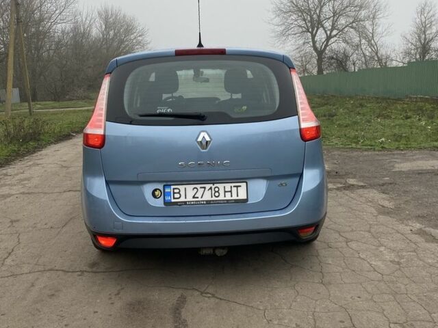 Синій Рено Гранд Сценік, об'ємом двигуна 1.5 л та пробігом 198 тис. км за 5700 $, фото 2 на Automoto.ua