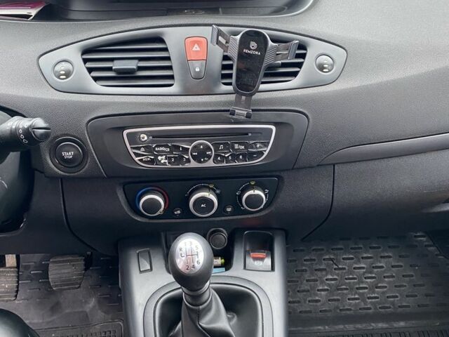 Синій Рено Гранд Сценік, об'ємом двигуна 1.5 л та пробігом 198 тис. км за 5700 $, фото 16 на Automoto.ua