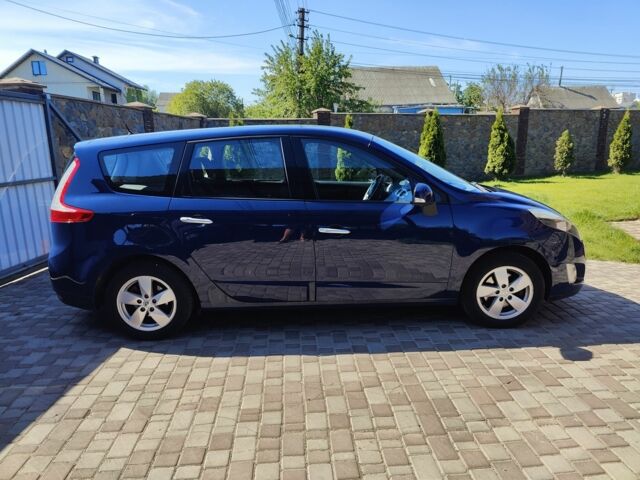 Синий Рено Гранд Сценик, объемом двигателя 1.5 л и пробегом 240 тыс. км за 6900 $, фото 7 на Automoto.ua