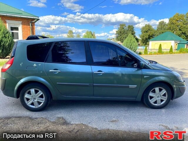 Зеленый Рено Гранд Сценик, объемом двигателя 2 л и пробегом 253 тыс. км за 5300 $, фото 3 на Automoto.ua