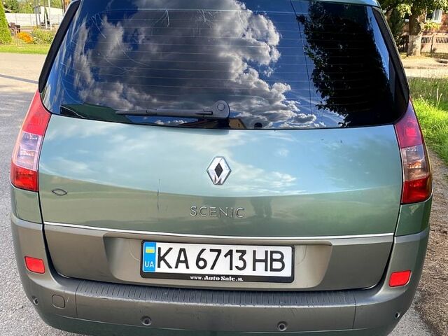 Зеленый Рено Гранд Сценик, объемом двигателя 2 л и пробегом 253 тыс. км за 5300 $, фото 2 на Automoto.ua