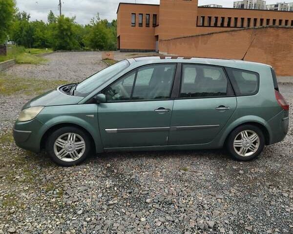 Зеленый Рено Гранд Сценик, объемом двигателя 1.87 л и пробегом 399 тыс. км за 3200 $, фото 2 на Automoto.ua