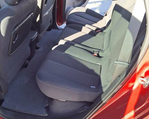 Оранжевый Рено Гранд Сценик, объемом двигателя 2 л и пробегом 220 тыс. км за 6500 $, фото 26 на Automoto.ua