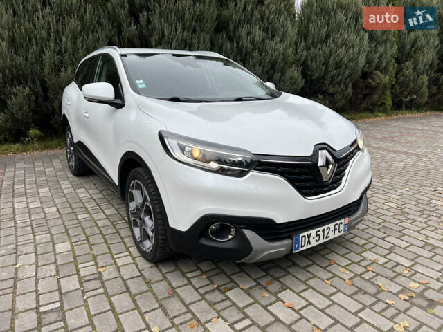 Белый Рено Kadjar, объемом двигателя 1.6 л и пробегом 252 тыс. км за 17800 $, фото 153 на Automoto.ua