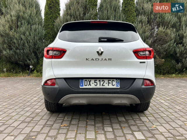 Белый Рено Kadjar, объемом двигателя 1.6 л и пробегом 252 тыс. км за 17800 $, фото 129 на Automoto.ua