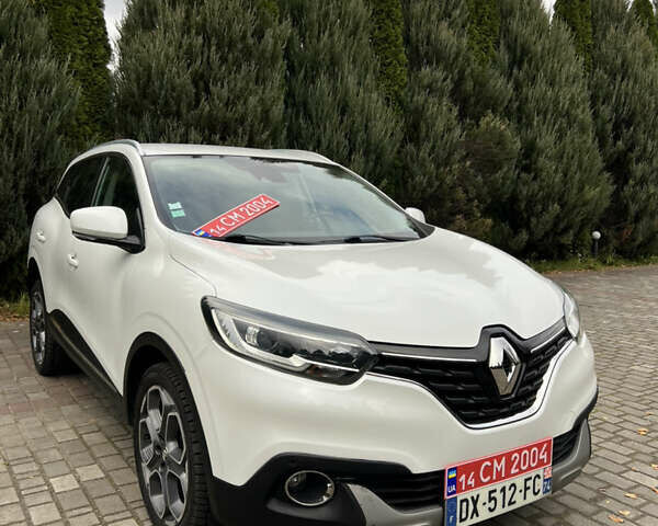 Белый Рено Kadjar, объемом двигателя 1.6 л и пробегом 252 тыс. км за 17800 $, фото 150 на Automoto.ua