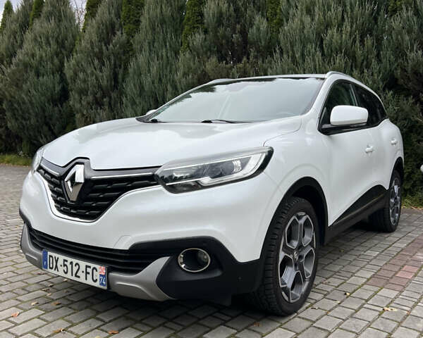 Белый Рено Kadjar, объемом двигателя 1.6 л и пробегом 252 тыс. км за 17800 $, фото 156 на Automoto.ua