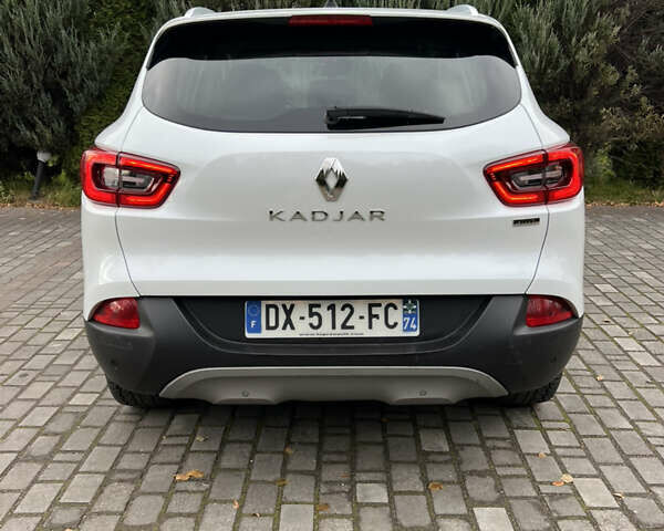 Белый Рено Kadjar, объемом двигателя 1.6 л и пробегом 252 тыс. км за 17800 $, фото 134 на Automoto.ua