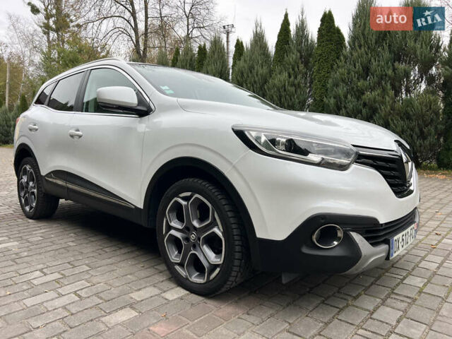 Белый Рено Kadjar, объемом двигателя 1.6 л и пробегом 252 тыс. км за 17800 $, фото 120 на Automoto.ua