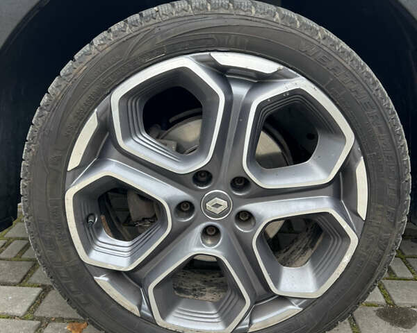 Белый Рено Kadjar, объемом двигателя 1.6 л и пробегом 252 тыс. км за 17800 $, фото 116 на Automoto.ua