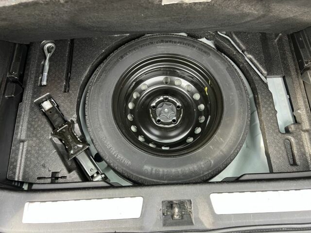 Білий Рено Kadjar, об'ємом двигуна 1.6 л та пробігом 252 тис. км за 17300 $, фото 16 на Automoto.ua