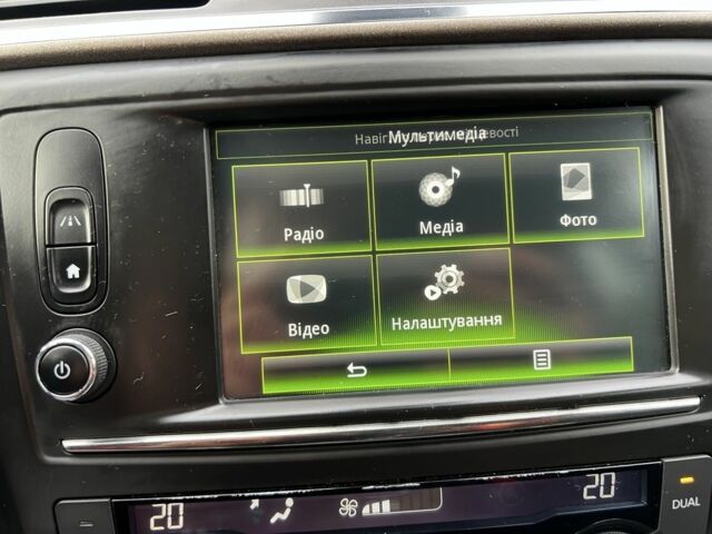 Білий Рено Kadjar, об'ємом двигуна 1.6 л та пробігом 252 тис. км за 17300 $, фото 20 на Automoto.ua