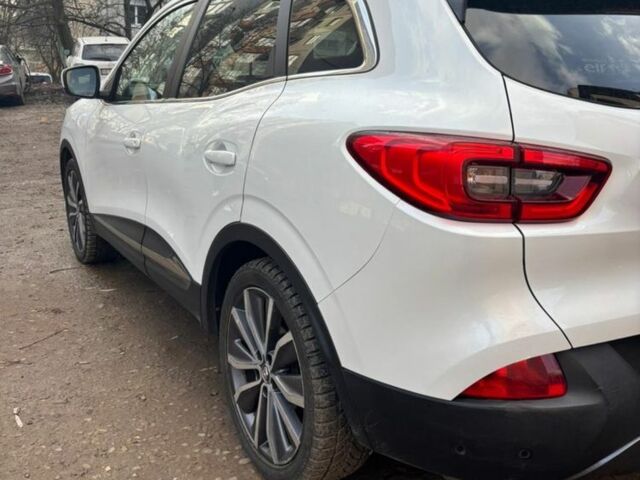 Білий Рено Kadjar, об'ємом двигуна 1.5 л та пробігом 170 тис. км за 15000 $, фото 1 на Automoto.ua