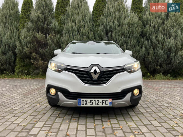 Белый Рено Kadjar, объемом двигателя 1.6 л и пробегом 252 тыс. км за 17800 $, фото 24 на Automoto.ua