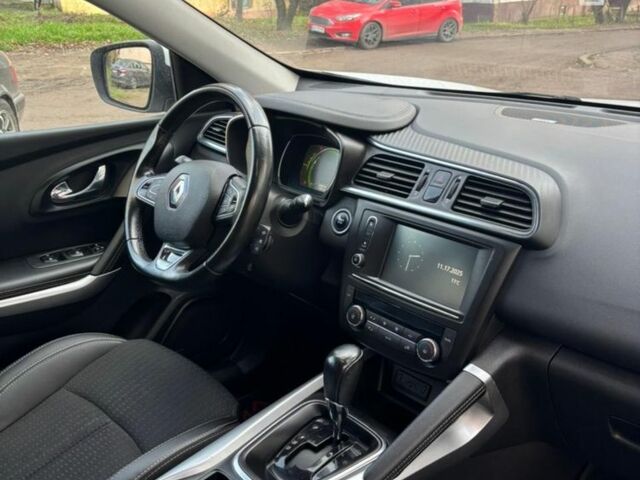 Білий Рено Kadjar, об'ємом двигуна 1.5 л та пробігом 170 тис. км за 15000 $, фото 5 на Automoto.ua