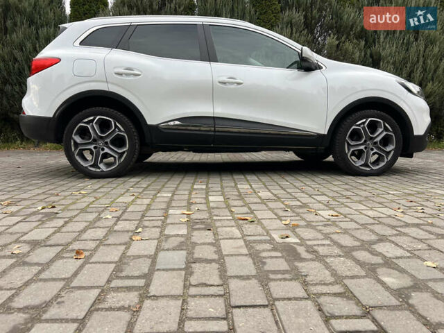 Белый Рено Kadjar, объемом двигателя 1.6 л и пробегом 252 тыс. км за 17800 $, фото 126 на Automoto.ua
