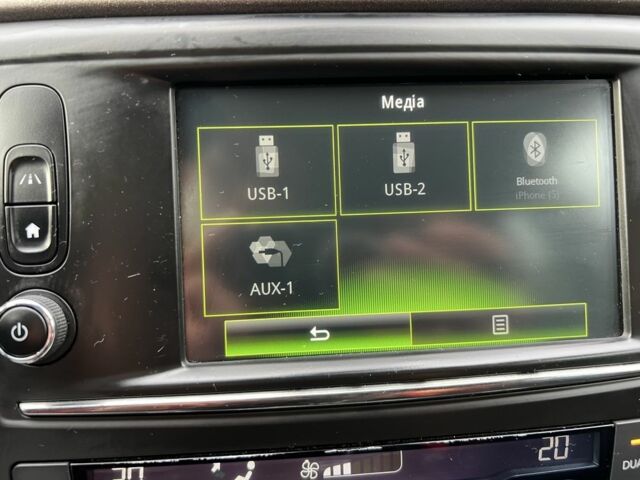 Білий Рено Kadjar, об'ємом двигуна 1.6 л та пробігом 252 тис. км за 17300 $, фото 19 на Automoto.ua