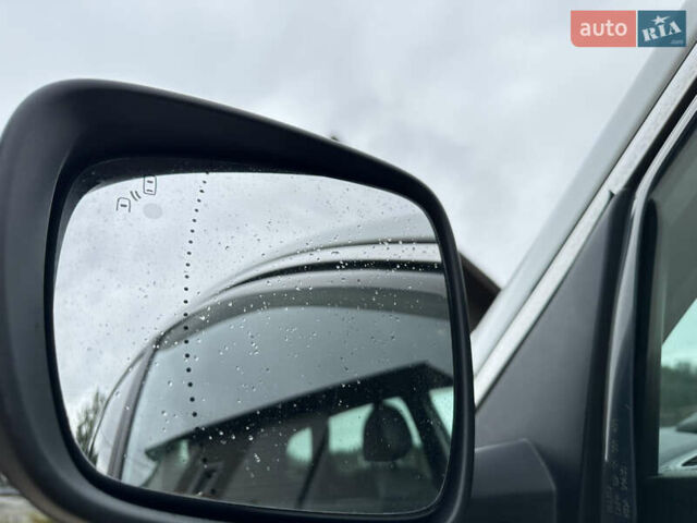 Білий Рено Kadjar, об'ємом двигуна 1.6 л та пробігом 210 тис. км за 13799 $, фото 21 на Automoto.ua