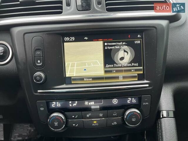 Білий Рено Kadjar, об'ємом двигуна 1.46 л та пробігом 162 тис. км за 16750 $, фото 9 на Automoto.ua