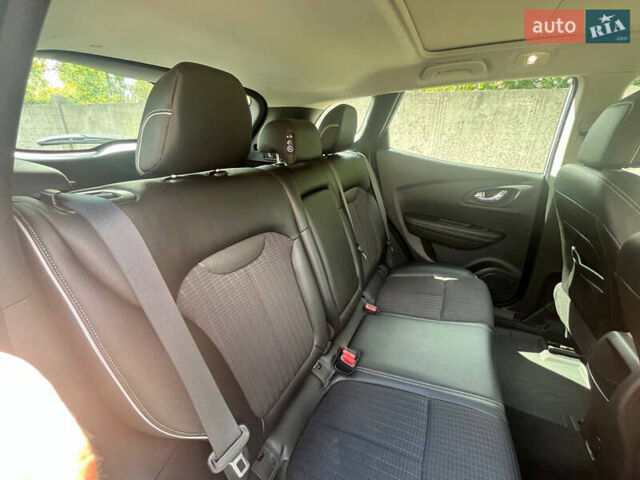Білий Рено Kadjar, об'ємом двигуна 1.46 л та пробігом 249 тис. км за 15500 $, фото 8 на Automoto.ua