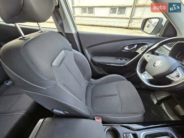 Білий Рено Kadjar, об'ємом двигуна 1.5 л та пробігом 197 тис. км за 15750 $, фото 57 на Automoto.ua