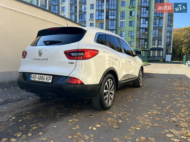 Рено Kadjar 2016 в Виннице на Automoto.ua Белый Рено Kadjar, объемом двигателя 1.46 л и пробегом 173 тыс. км за 15600 $, фото 10 на Automoto.ua