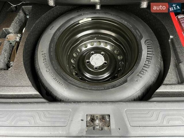 Білий Рено Kadjar, об'ємом двигуна 1.46 л та пробігом 162 тис. км за 16750 $, фото 16 на Automoto.ua