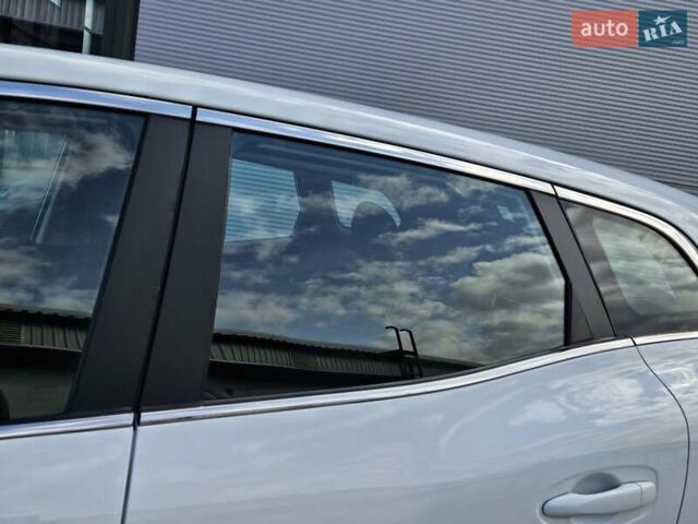 Білий Рено Kadjar, об'ємом двигуна 1.5 л та пробігом 197 тис. км за 15750 $, фото 16 на Automoto.ua