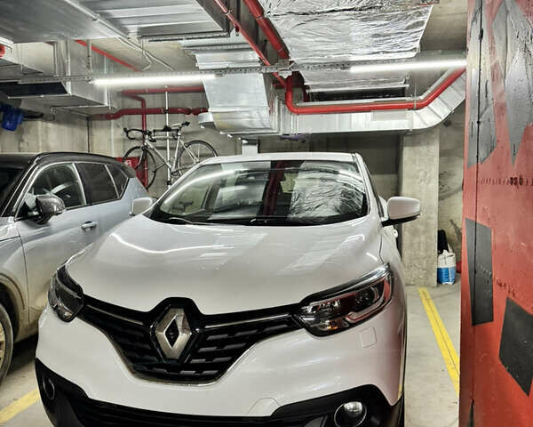 Білий Рено Kadjar, об'ємом двигуна 1.46 л та пробігом 150 тис. км за 16400 $, фото 1 на Automoto.ua